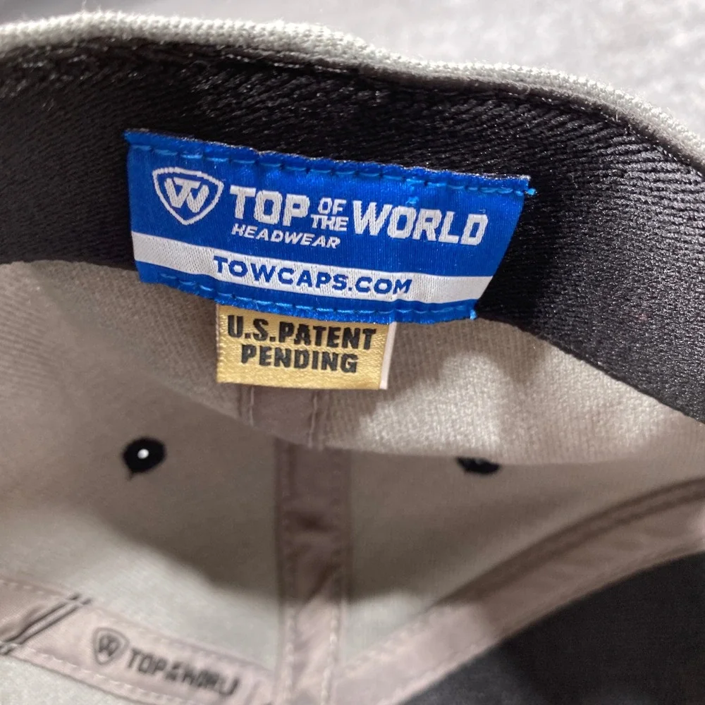 Purdue Hat Mens Large Grey Black Boilermakers Memory Fit Top of the World Cap